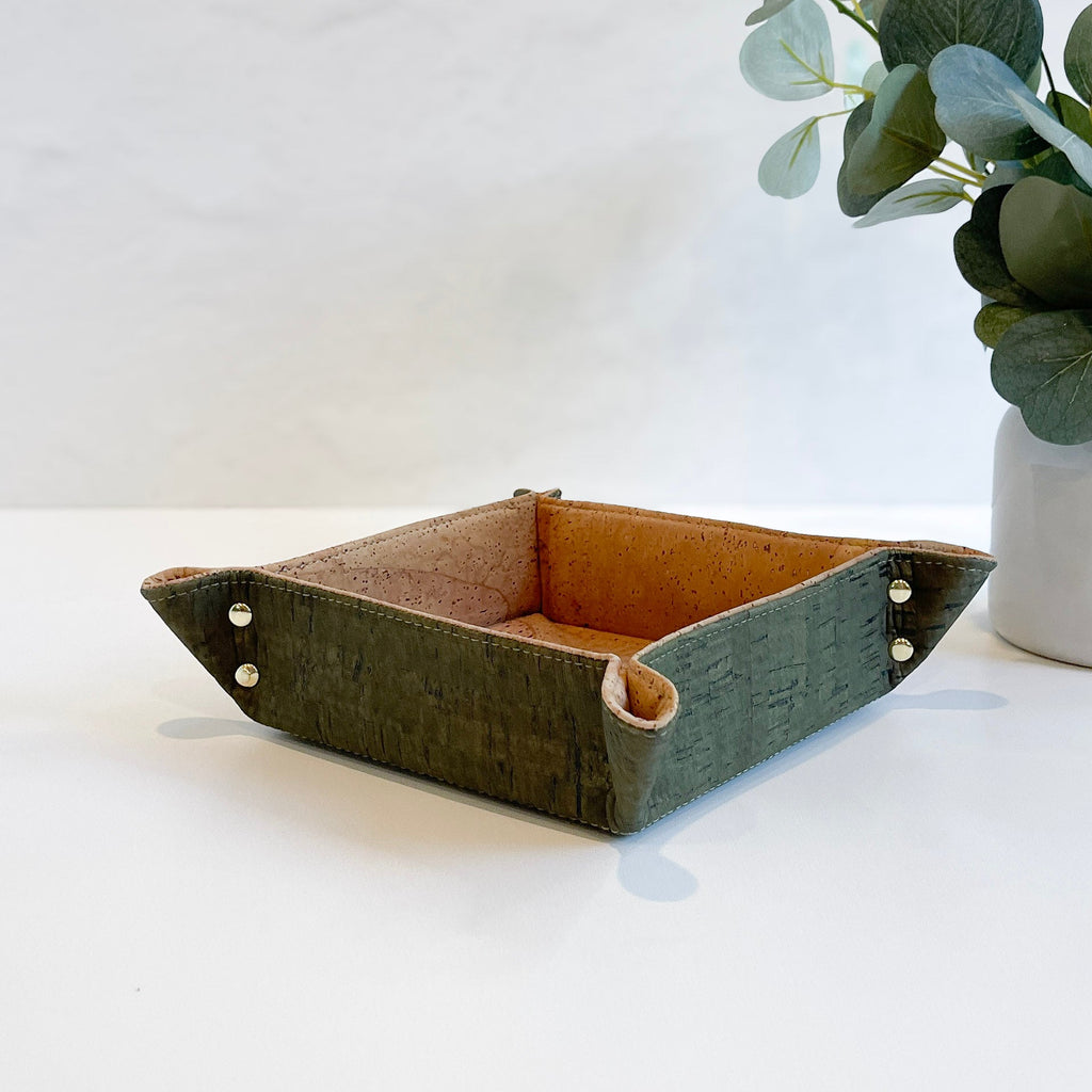 Grove Minimalist Valet Tray