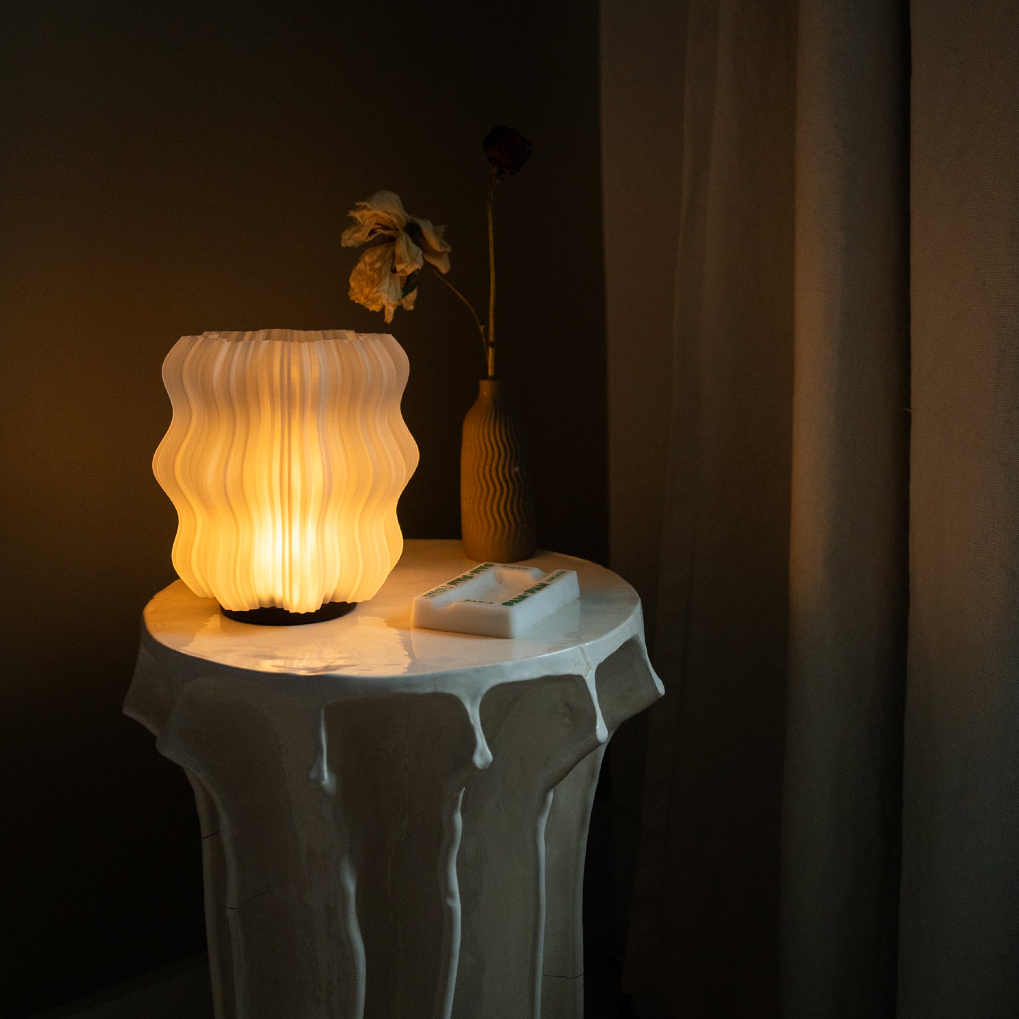 Wavy Cordless Accent Lamp