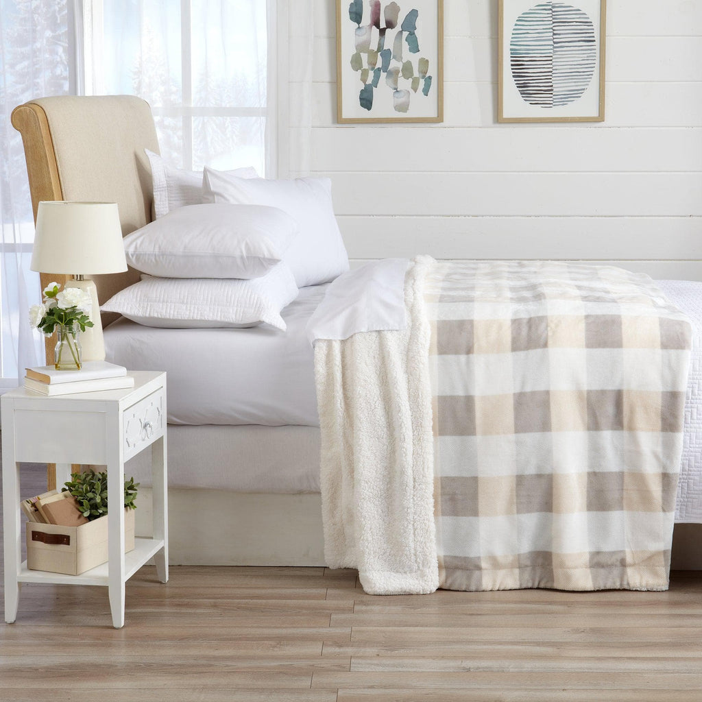 Kinsley Velvet Sherpa Blanket