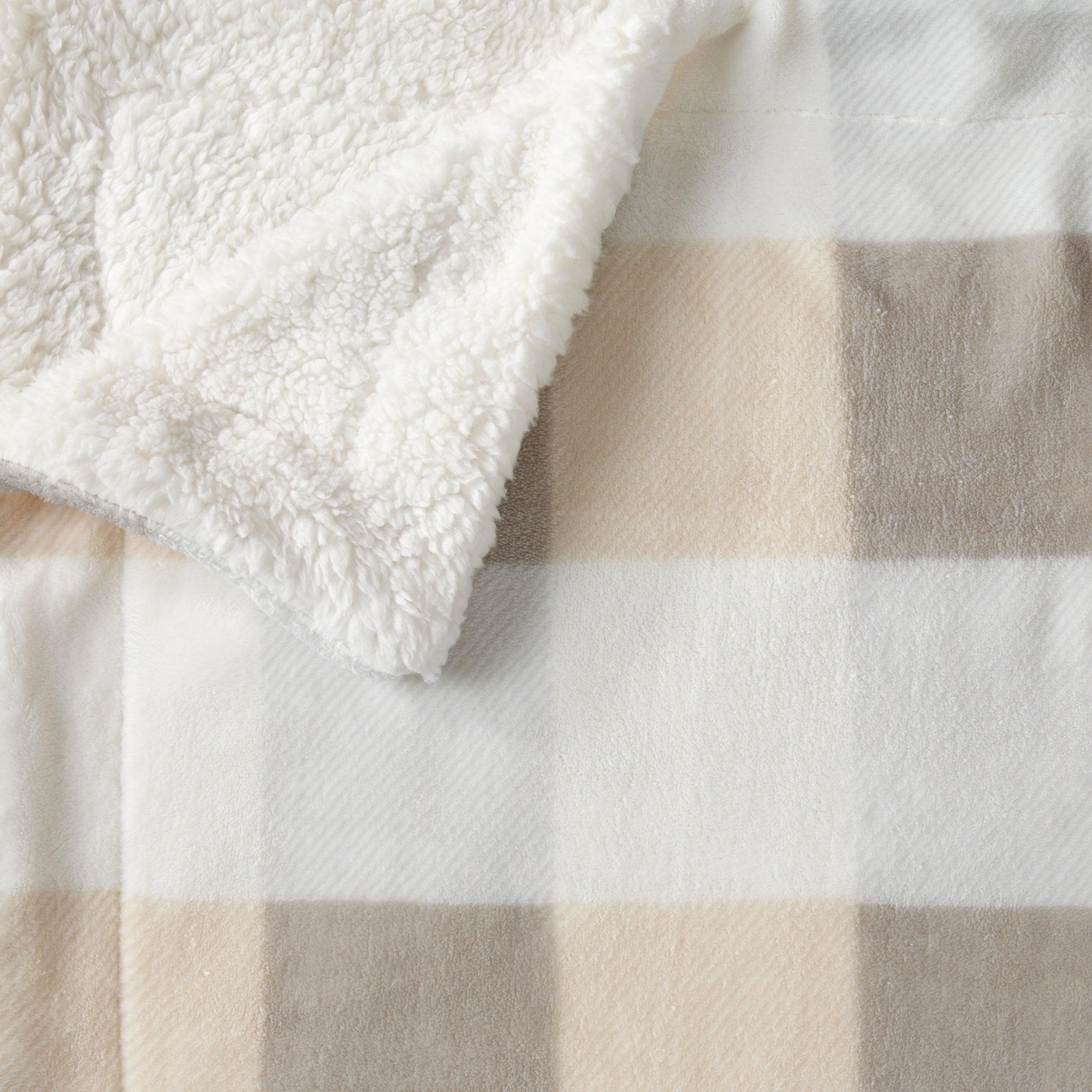 Kinsley Velvet Sherpa Blanket