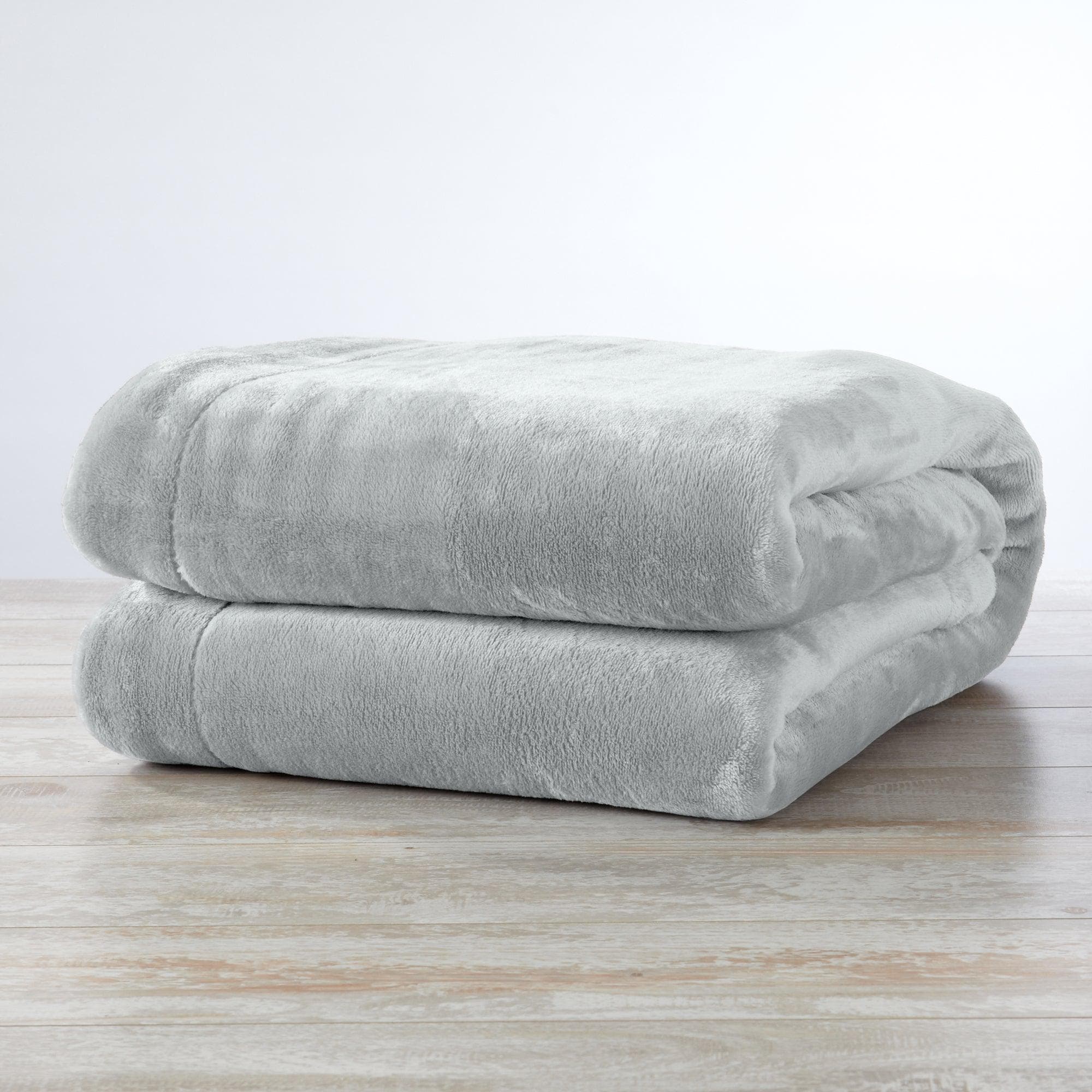 Kinsley Velvet Sherpa Blanket