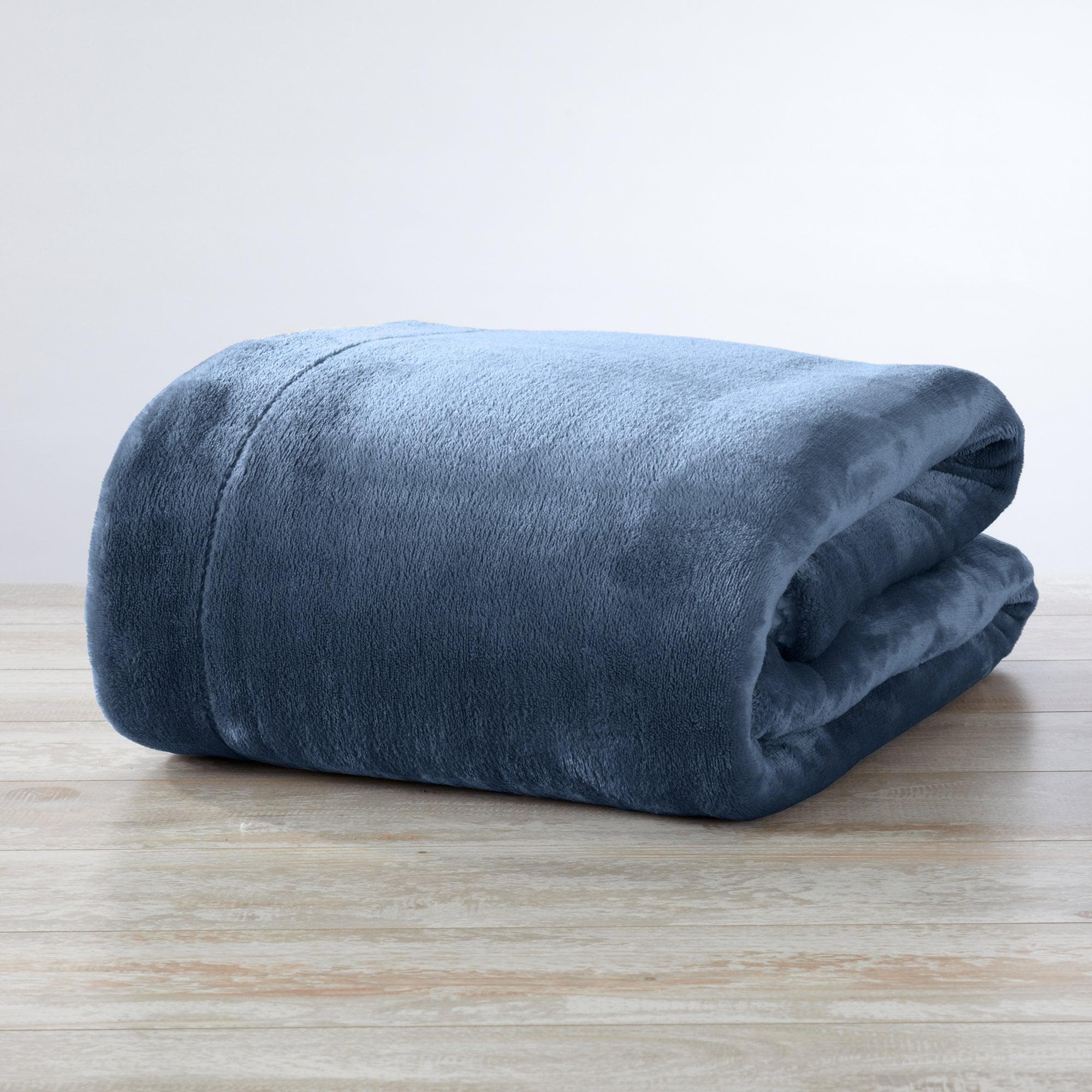 Kinsley Velvet Sherpa Blanket