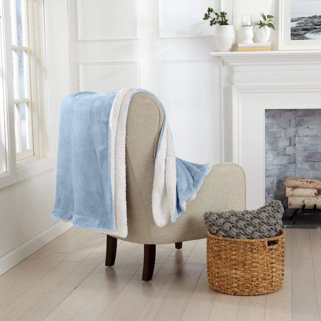 Kinsley Velvet Sherpa Blanket
