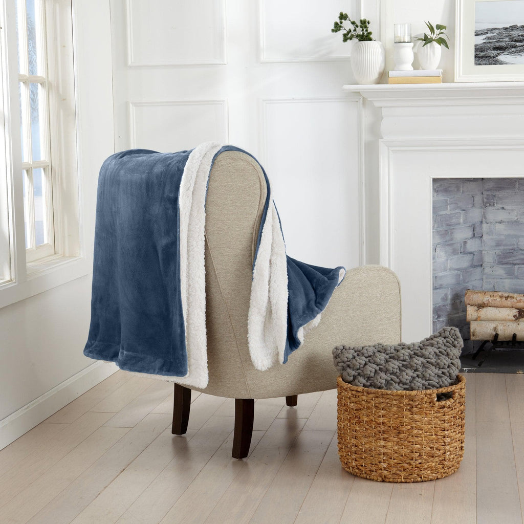 Kinsley Velvet Sherpa Blanket