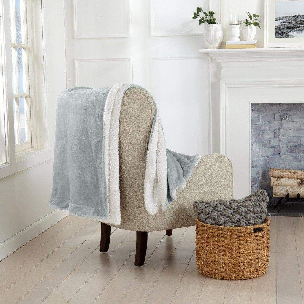 Kinsley Velvet Sherpa Blanket