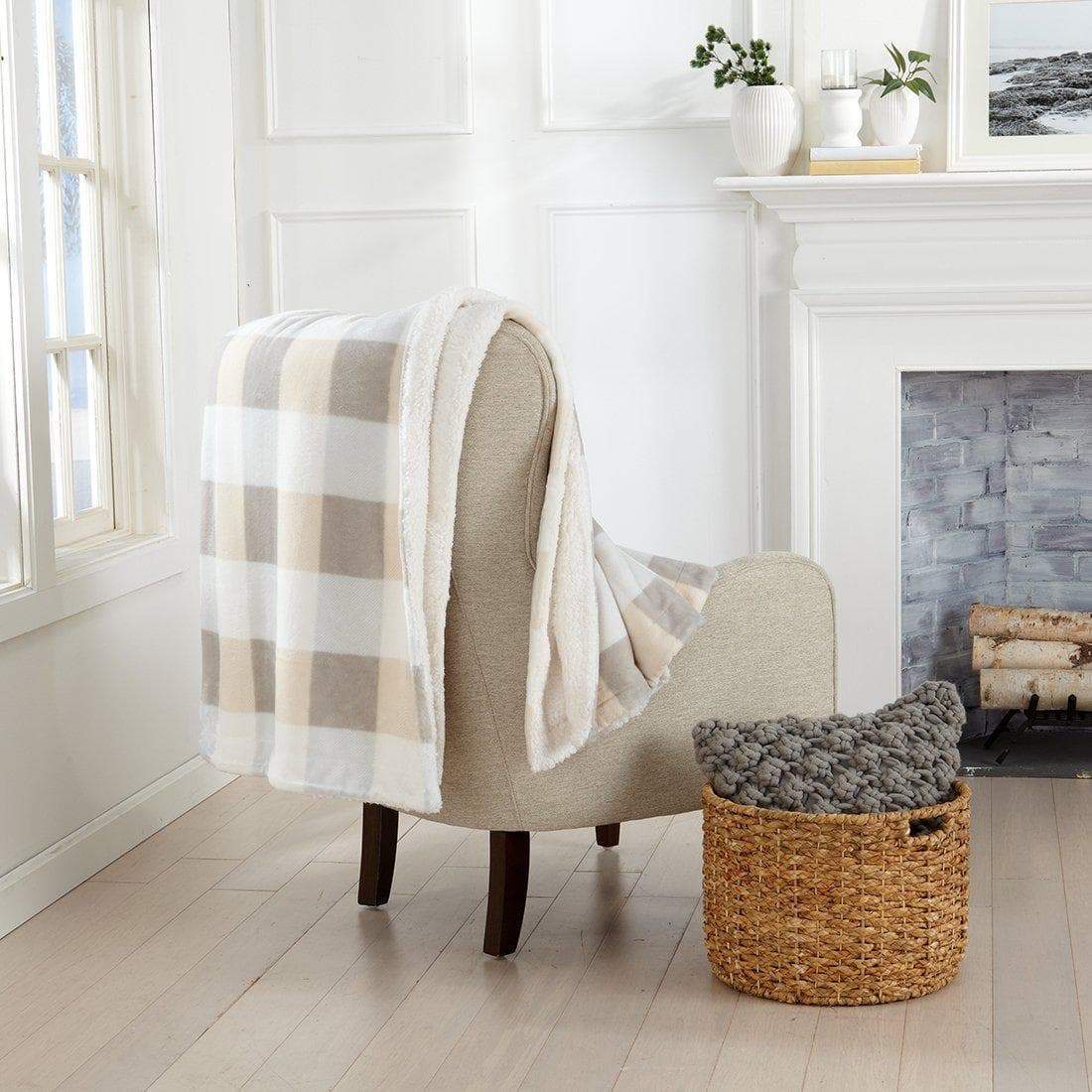 Kinsley Velvet Sherpa Blanket
