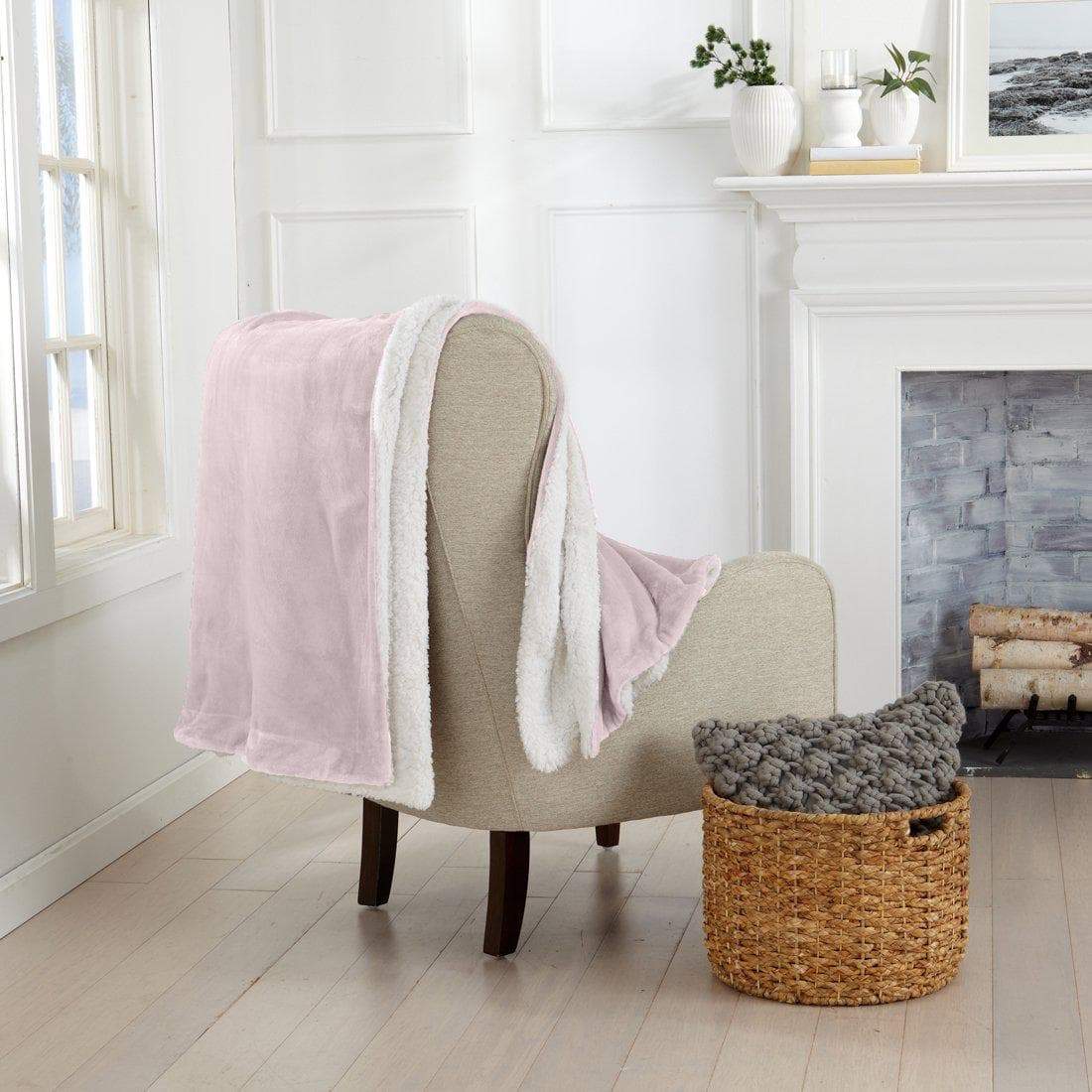Kinsley Velvet Sherpa Blanket