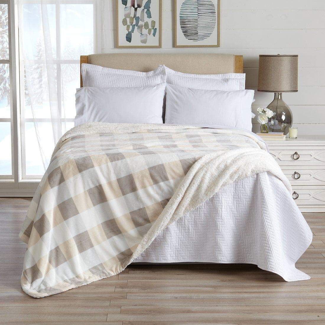 Kinsley Velvet Sherpa Blanket