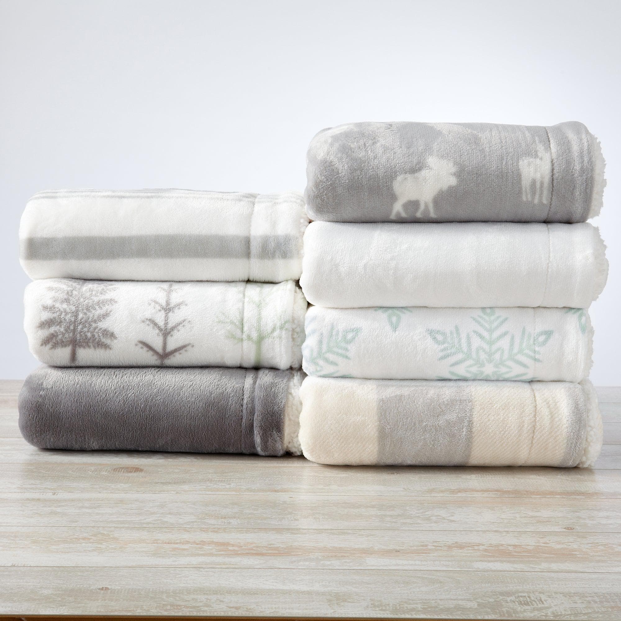 Kinsley Velvet Sherpa Blanket