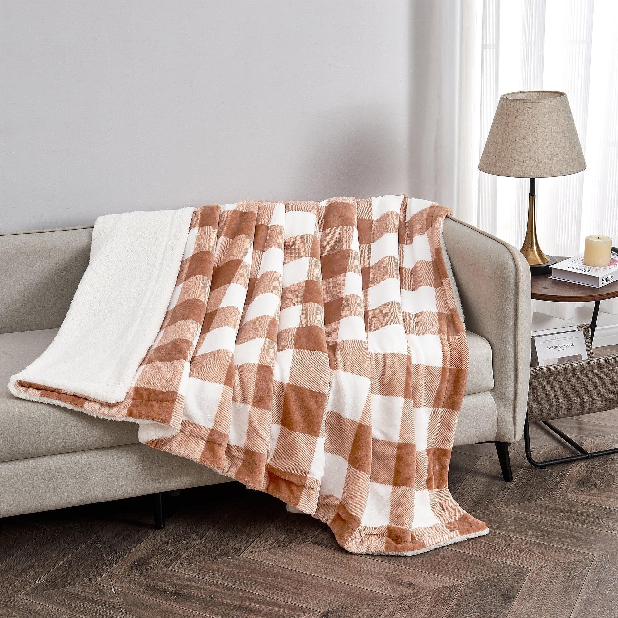 Kinsley Velvet Sherpa Blanket