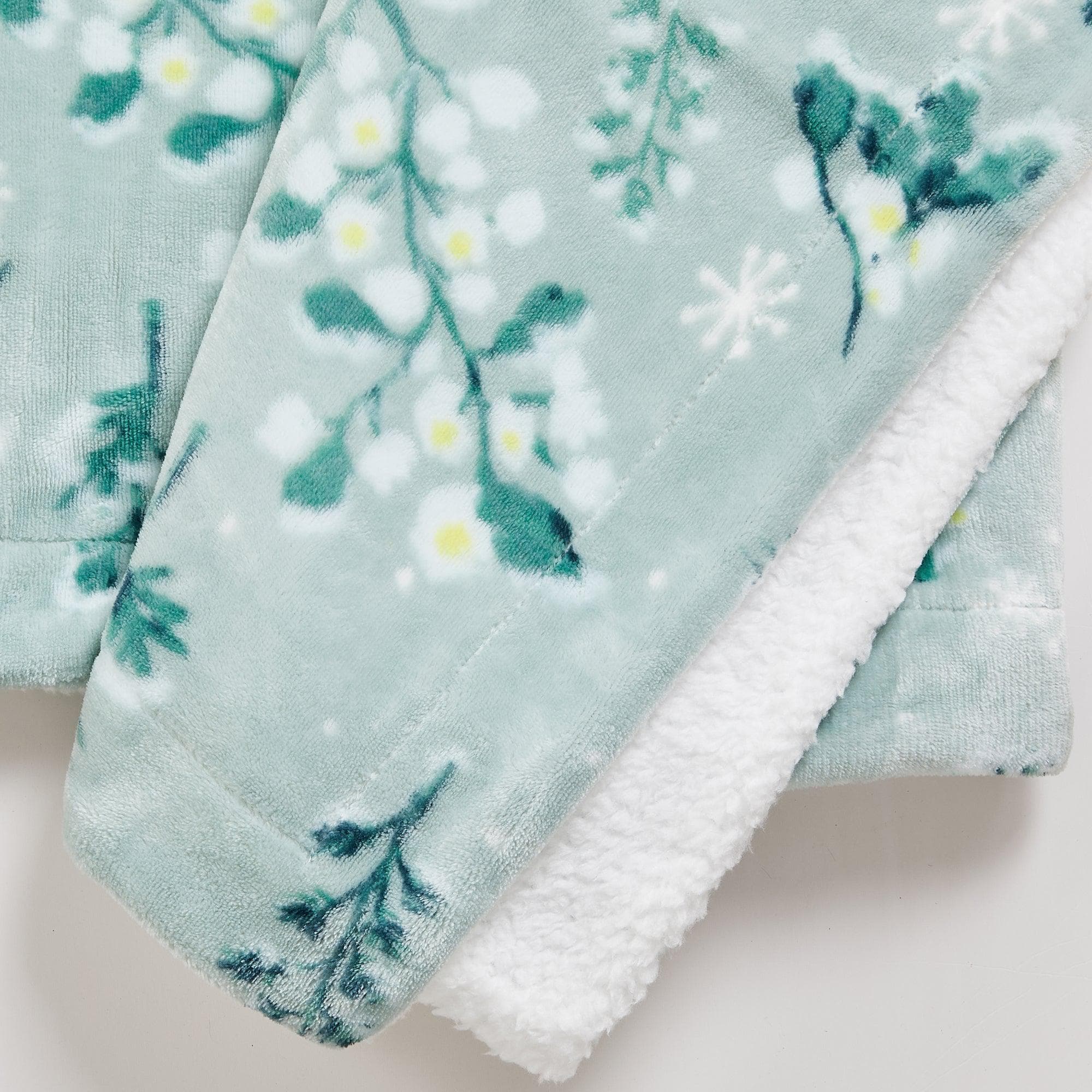 Kinsley Velvet Sherpa Blanket