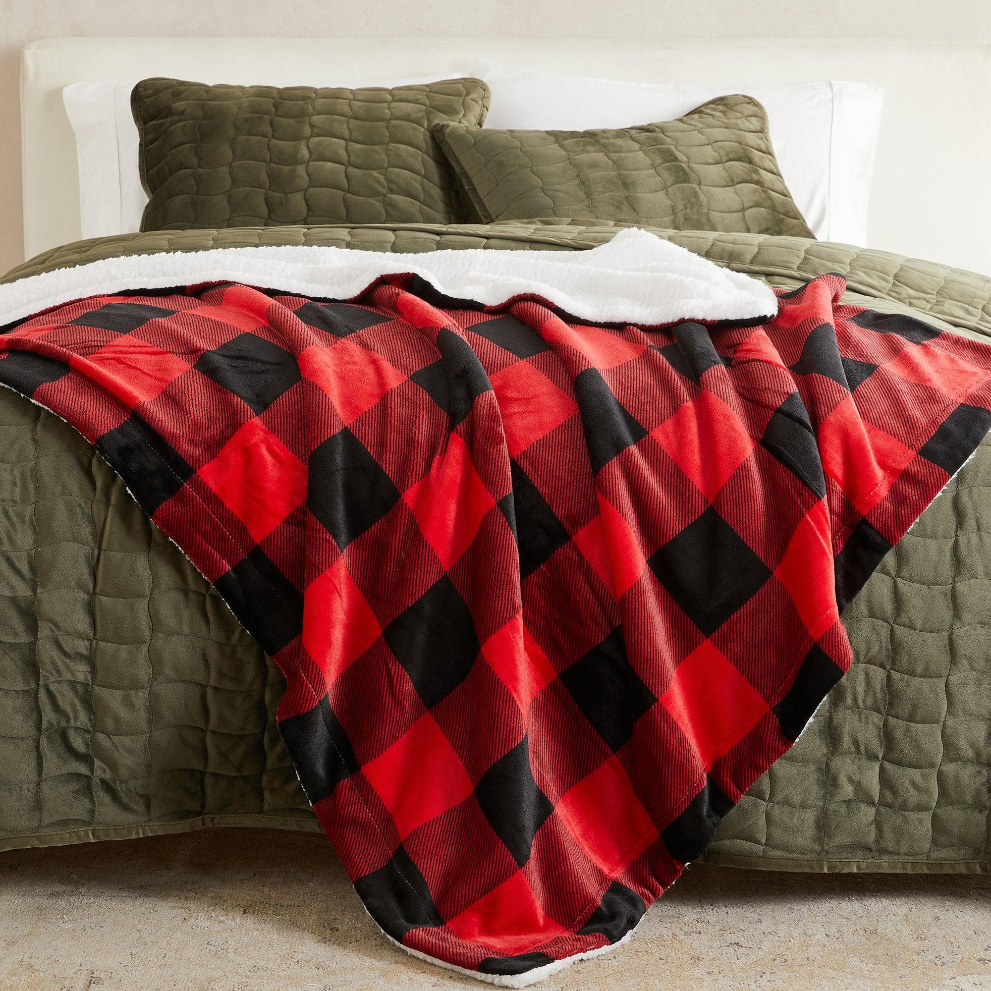 Kinsley Velvet Sherpa Blanket