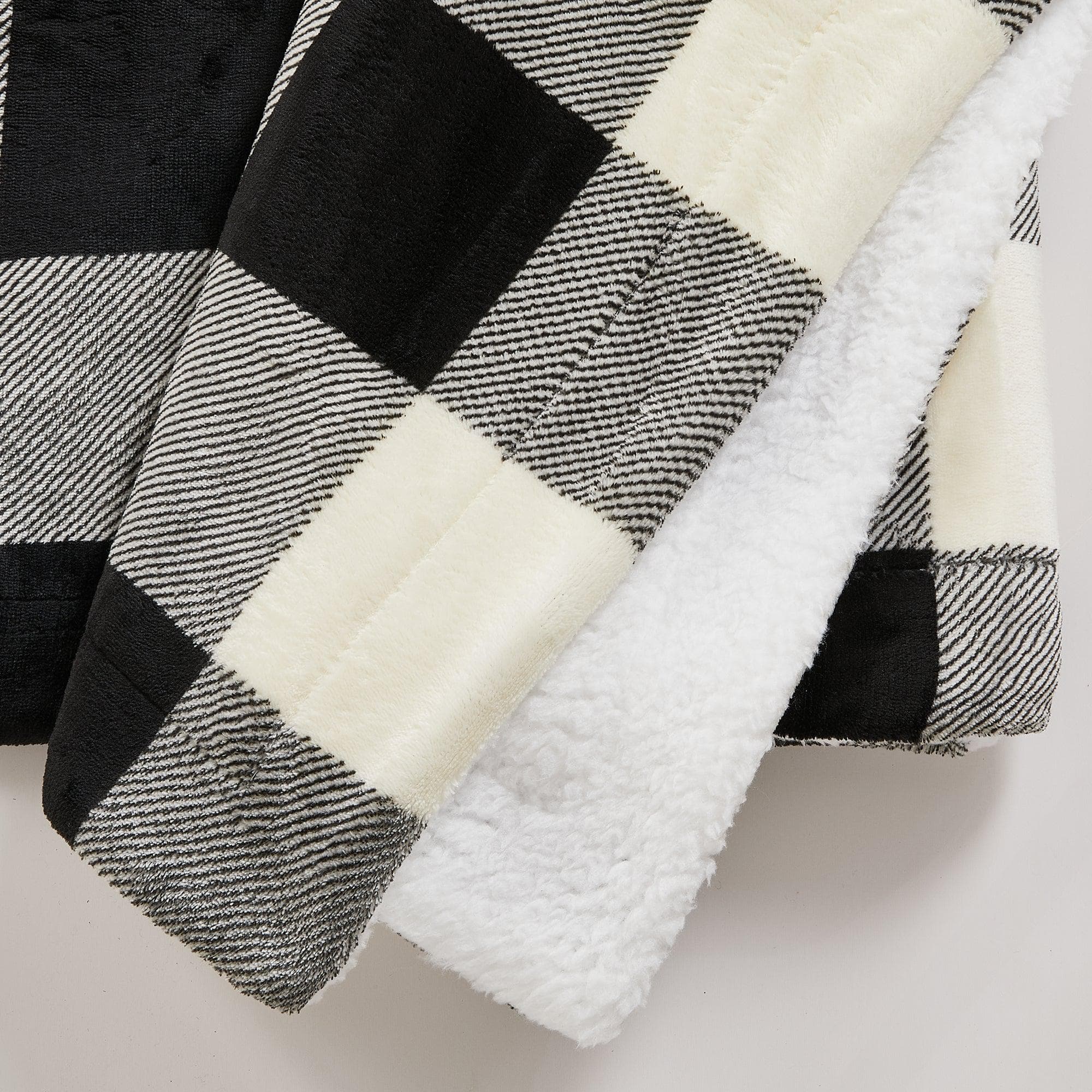 Kinsley Velvet Sherpa Blanket